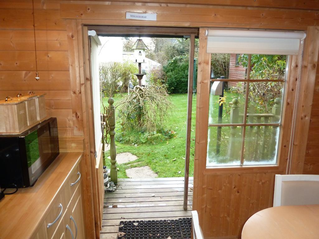 Hillside Self Catering Bed & Breakfast Salisbury Exterior photo