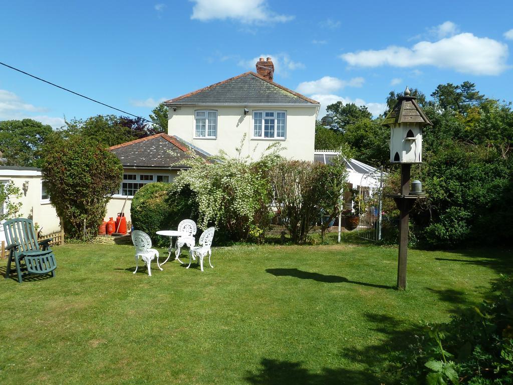 Hillside Self Catering Bed & Breakfast Salisbury Exterior photo